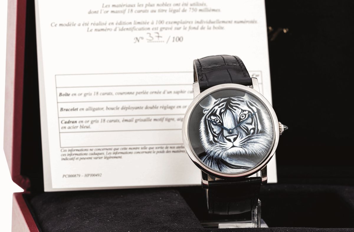 Cartier - Rarissimo Orologio da Polso in Oro Bianco Rappresentante una Tigre. Pezzo Numero 37 di ...