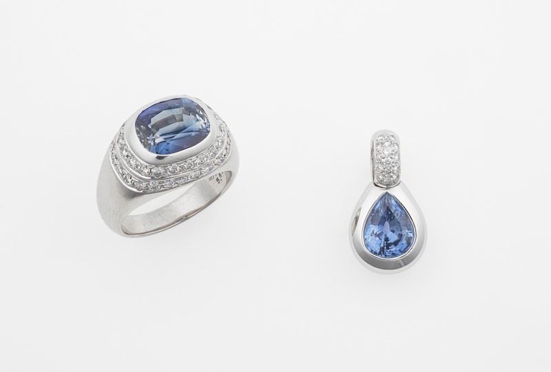 Sapphire, gold and diamond ring and pendent  - Auction Jewels - Cambi Casa d'Aste