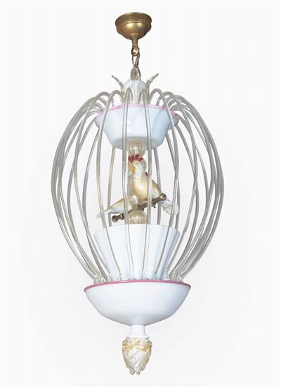 Seguso Vetri d'Arte, Lampadario a forma di gabbia di uccelli, vetro opalino con cordoli rosa e fo...