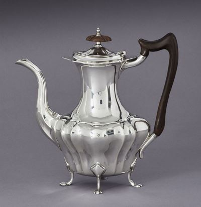 Caffettiera in Argento. Inghilterra, Cittã di Sheffield, 1922