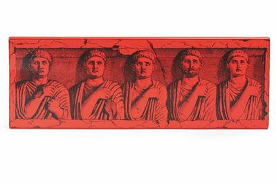 Piero Fornasetti, Scatola portacarte in legno con copertura in metallo smaltato (Milano, 1950 ca....