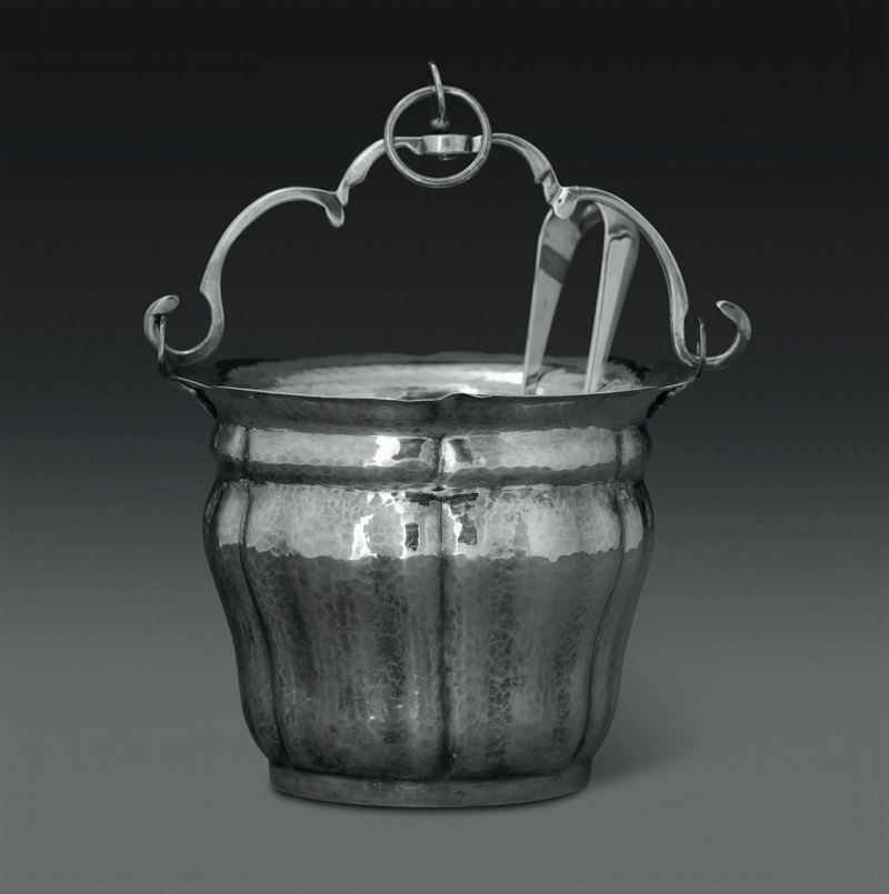 Secchiello porta ghiaccio in argento. Argenteria veneta del XX secolo  - Asta L'Art de la Table - Cambi Casa d'Aste