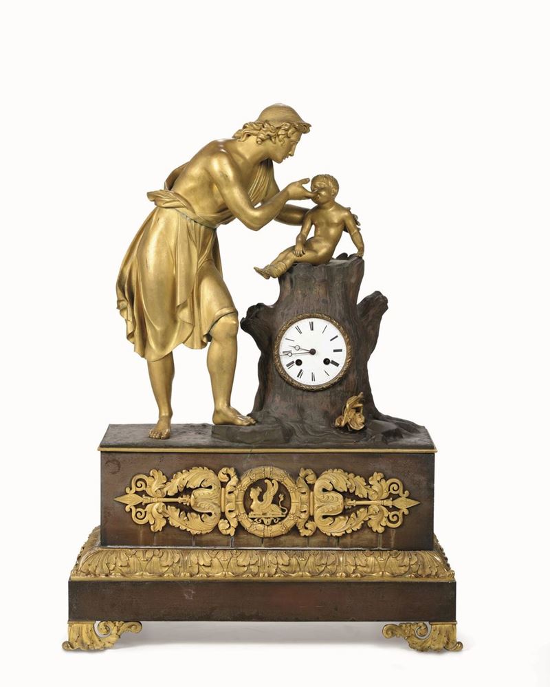 Pendola da tavolo in bronzo e bronzo dorato, Francia XIX secolo  - Asta Antiquariato V | Asta a Tempo - Cambi Casa d'Aste