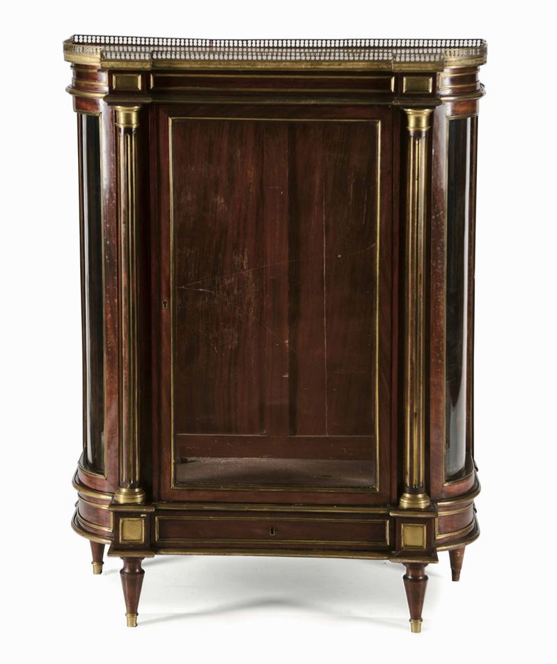 Vetrinetta ad un'anta in legno e bronzi dorati, XIX secolo  - Asta Antiquariato | Asta a Tempo - Cambi Casa d'Aste