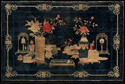 Tappeto Raffigurante Soggetto Naturalistico su Fondo Blu, Cina, Pechino, Inizio XX Secolo