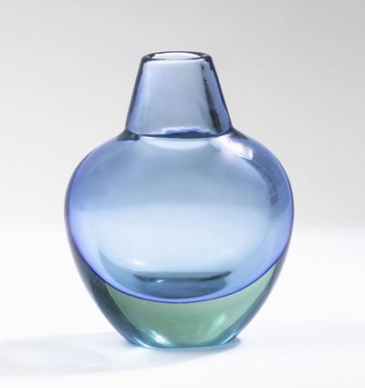 Flavio Poli, Seguso Vetr i d’Arte: Vaso a goccia rovesciata in vetro sommerso blu e azzurrino