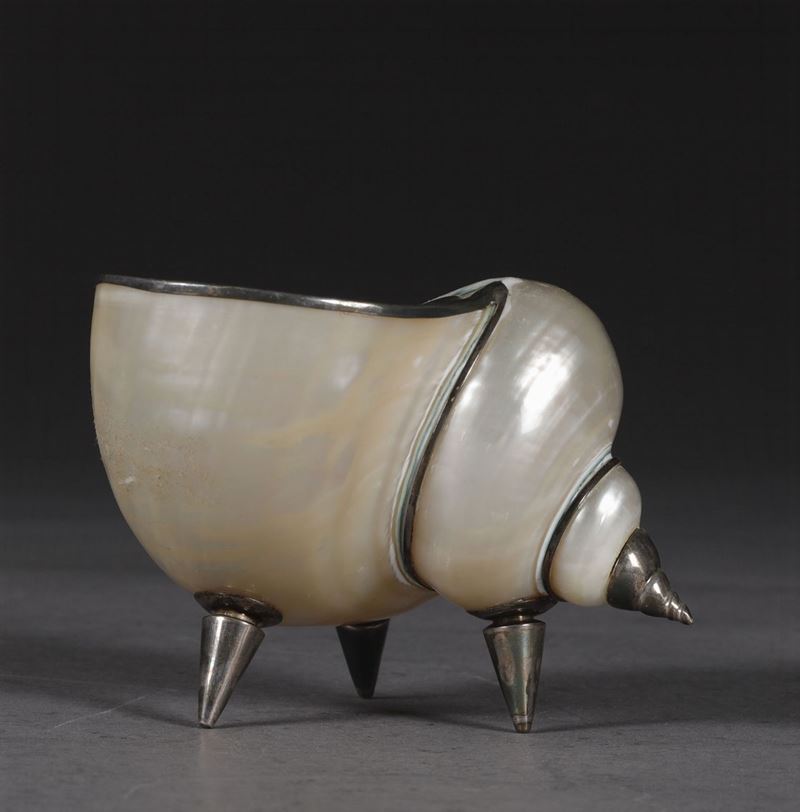 Turbo montato argento,  XX secolo  - Auction Marittime Arts - Cambi Casa d'Aste