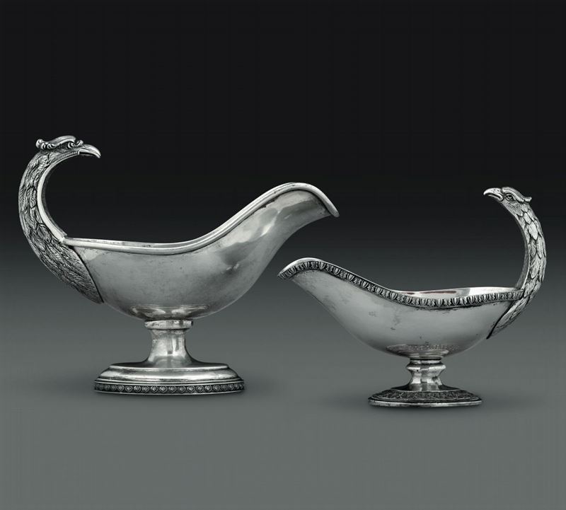 Due salsiere in argento. Argenteria italiana del XX secolo (argentieri differenti)  - Asta L'Art de la Table - Cambi Casa d'Aste