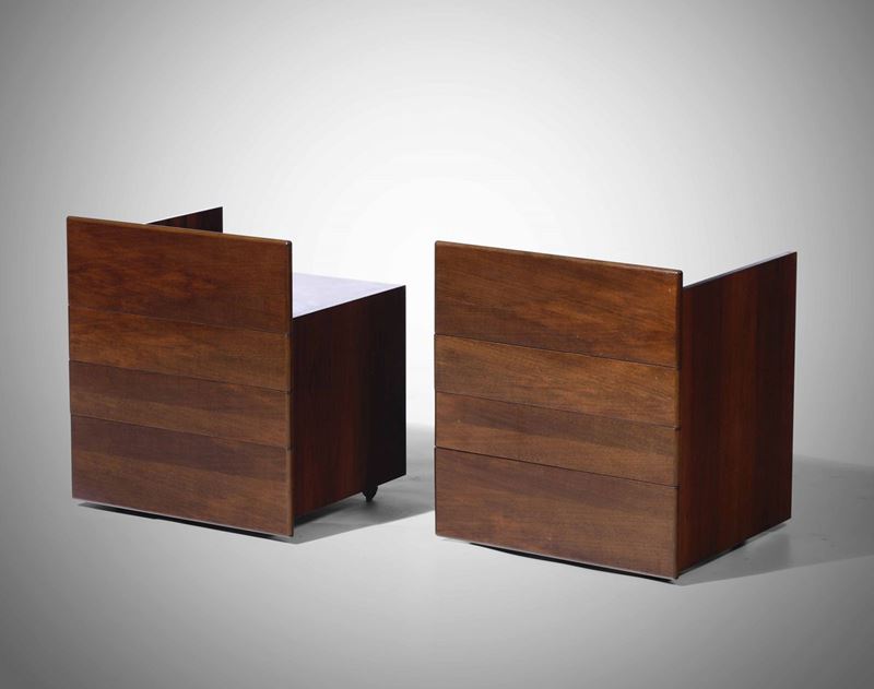Coppia di comodini con struttura in legno.  - Auction Design Lab - Cambi Casa d'Aste