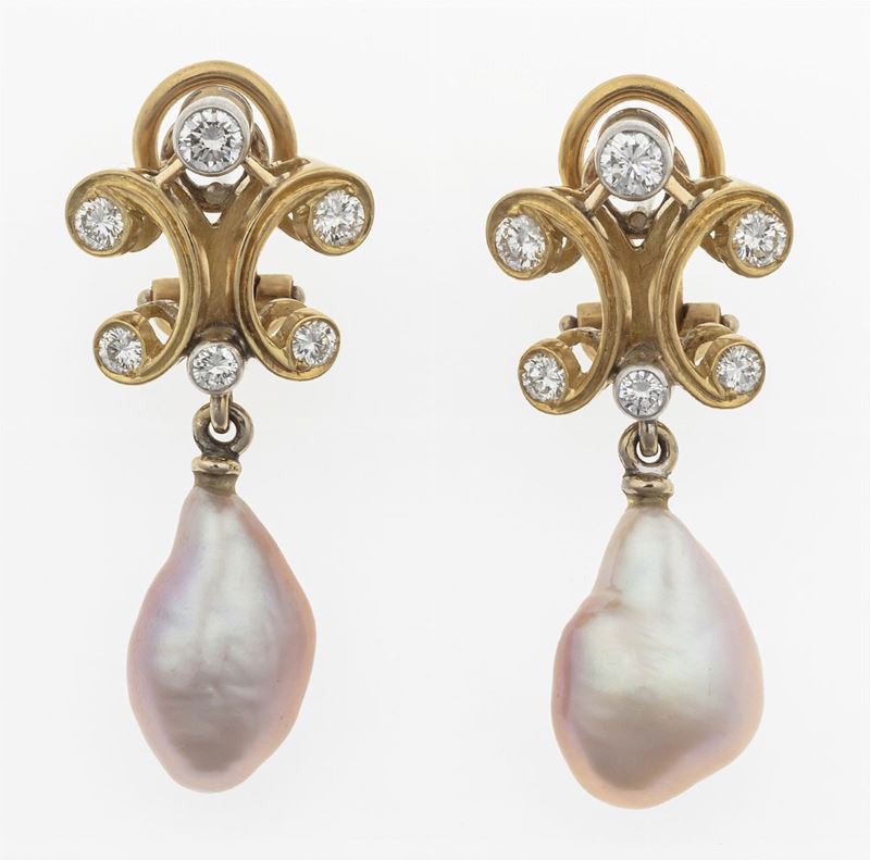 Pair of diamond and pearl earrings. Signed Enrico Cirio  - Auction 100 designer jewels - Cambi Casa d'Aste