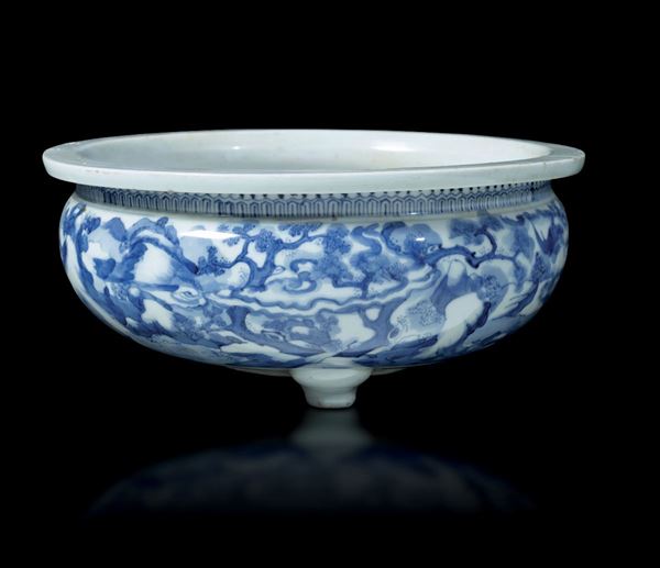 A porcelain censer, China, Qing Dynasty