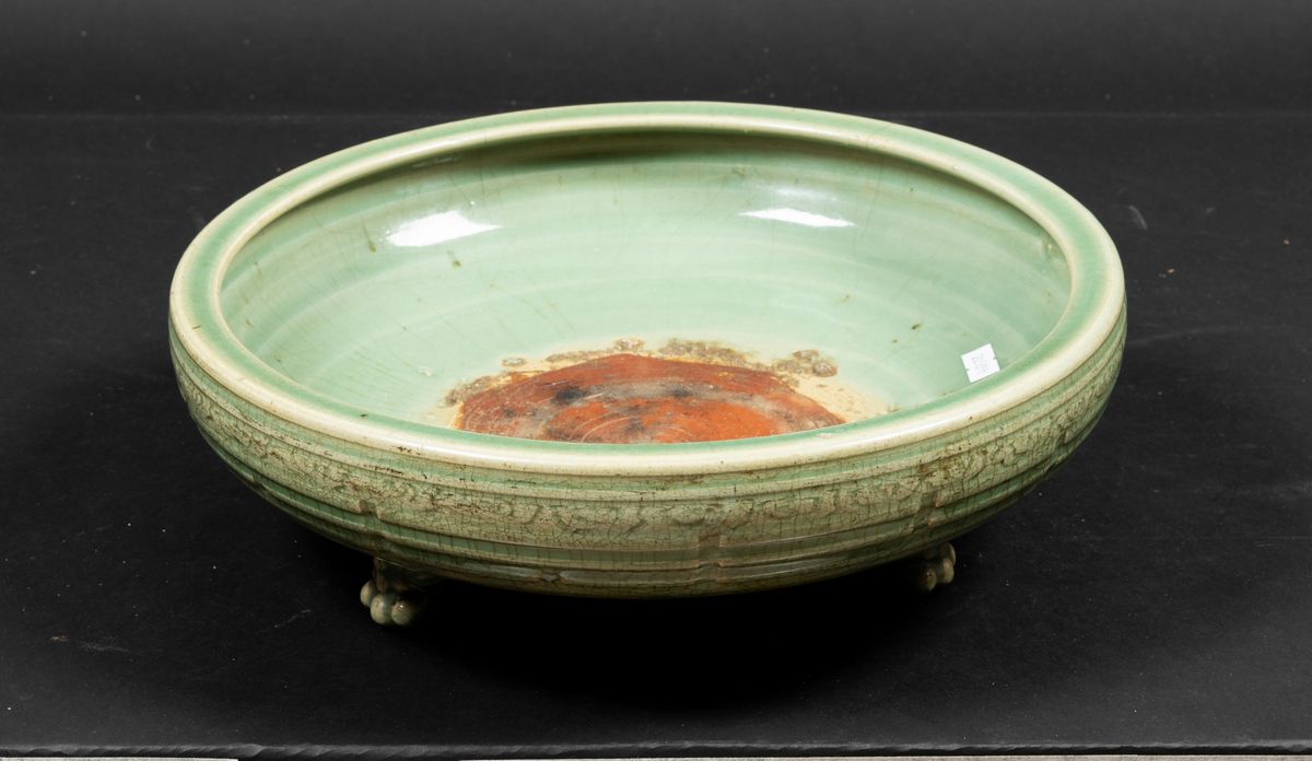 Incensiere in Porcellana Celadon con Decoro Geometrico, Cina, Dinastia Ming, XV Secolo