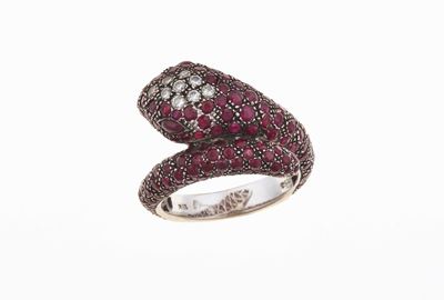 Anello Serpente con Pavé di Paste Vitree Rosse e Piccoli Diamanti