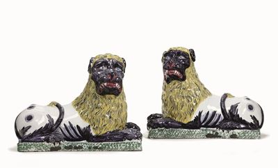 Coppia di Sculture di Leoni Francia, Luneville, Fine del XVIII - Inizio del XIX Secolo