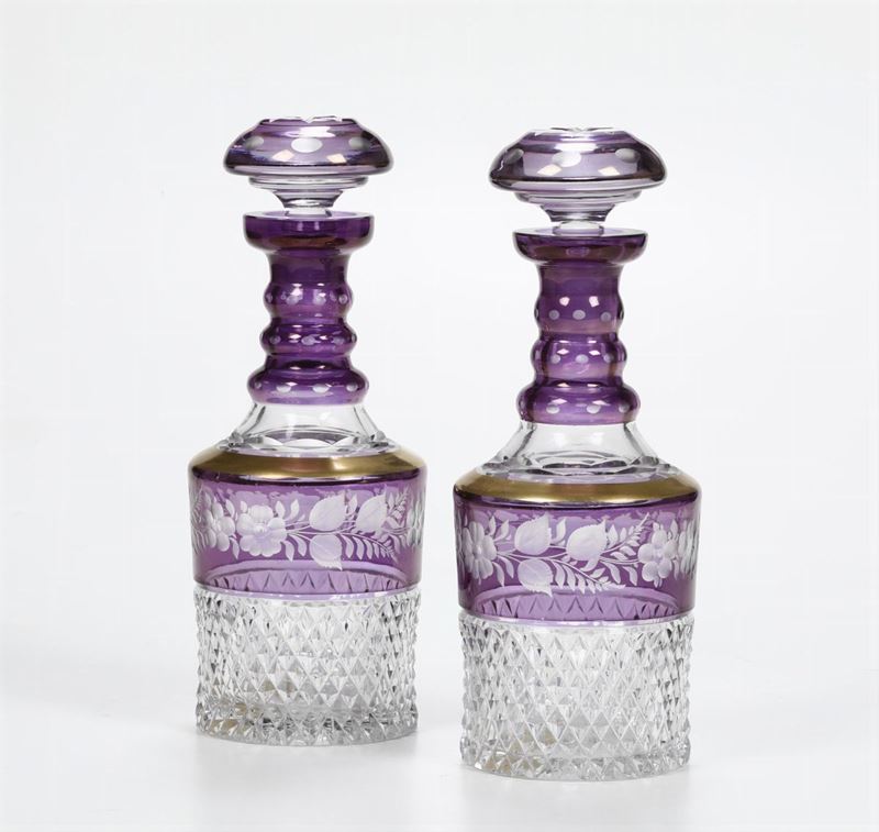 Coppia di bottiglie in cristallo con fascia viola e oro  - Asta Antiquariato Ottobre | Cambi Time - Cambi Casa d'Aste