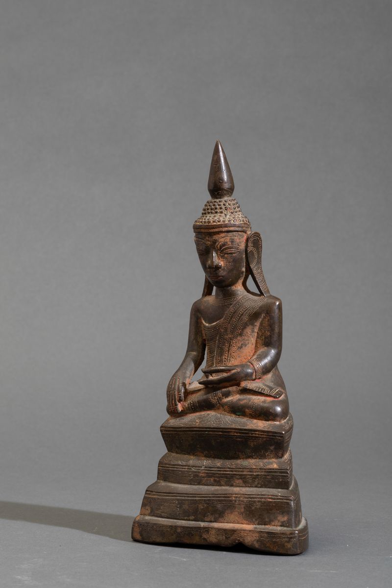 Figura di Buddha Sakyamuni Seduto in Bronzo, Thailandia, XIX Secolo