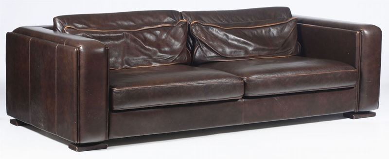Grande divano in pelle, XX secolo  - Auction Antiques II - Timed Auction - Cambi Casa d'Aste