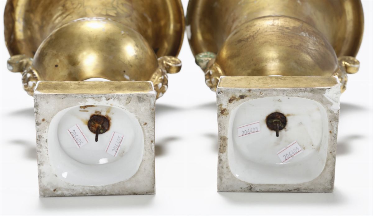 Coppia di Vasi Medici, XIX Secolo