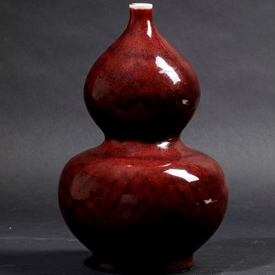 Vaso a Doppia Zucca in Porcellana Monocroma Sangue di Bue, Cina, XX Secolo