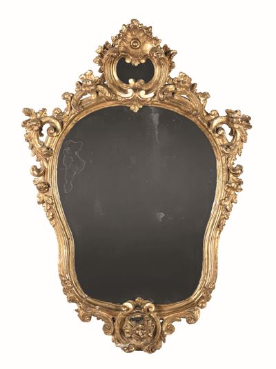 Piccola Specchiera in Legno Intagliato e Dorato. Veneto, XVIII-XIX Secolo
