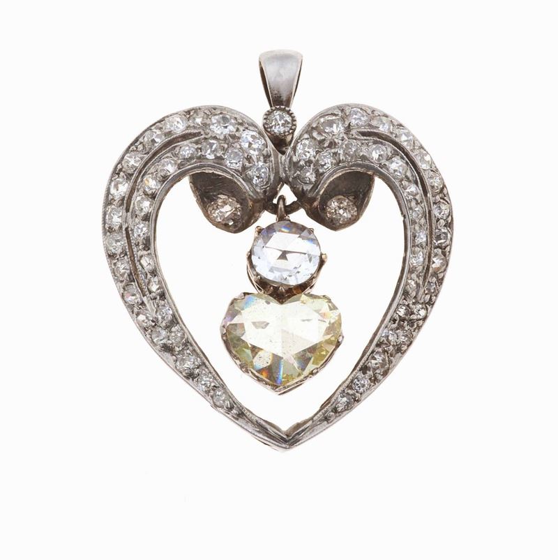 Pendente cuore con diamanti di vecchio taglio e rose d'Olanda  - Auction Jewels and Corals | Time Auction - Cambi Casa d'Aste