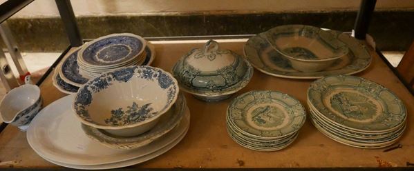 Lotto di piatti in ceramica