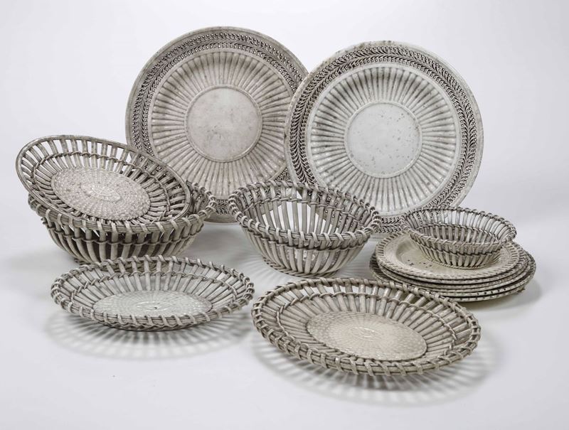 Quattordici piatti e cestini Fabbriche diverse, XIX secolo  - Auction Ceramics - Timed Auction - Cambi Casa d'Aste