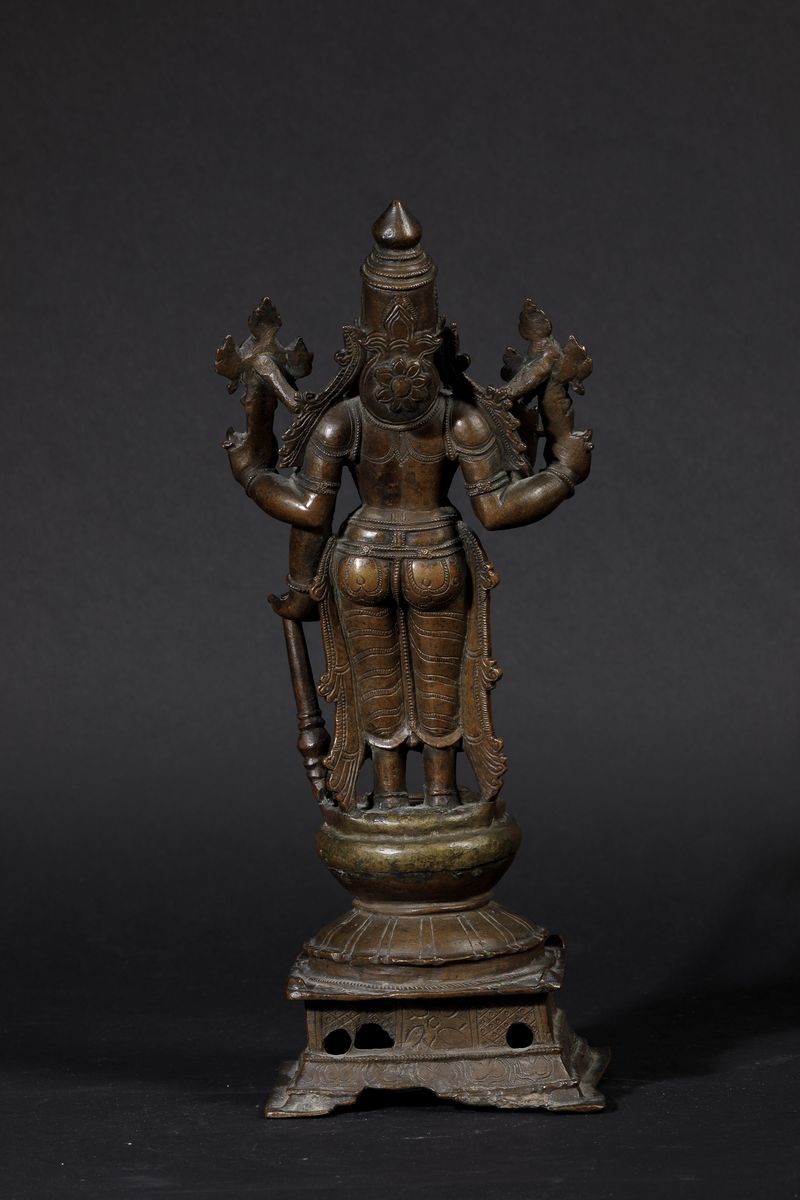 Scultura in Bronzo Raffigurante Shiva, India, XVI/XVII Secolo