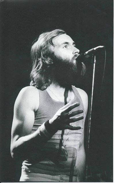 Phil Collins dei Genesis, Londra 1974-75