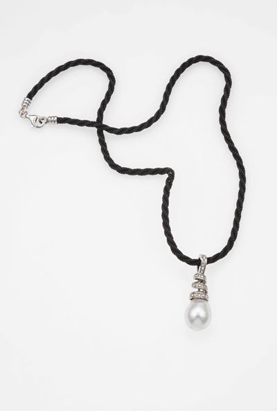 Pendente con Perla e Diamanti