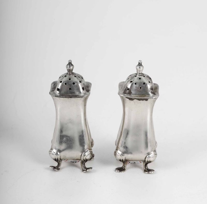 Coppia di saliere in argento, Inghilterra XX secolo  - Auction Silvers | Cambi Time - Cambi Casa d'Aste
