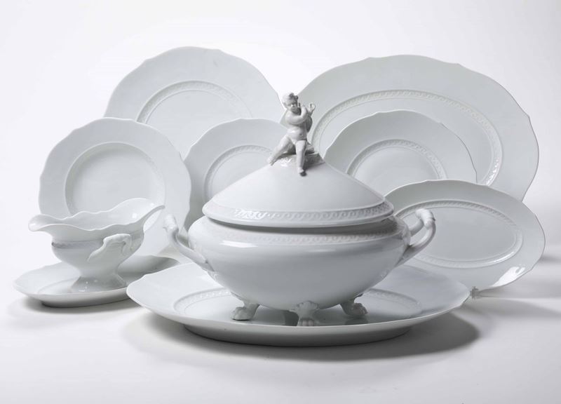 Servizio da tavola Doccia, Manifattura Richard Ginori, seconda metà del XX secolo  - Asta Ceramiche - Asta a Tempo - Cambi Casa d'Aste