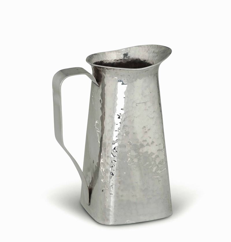 A silver jug  - Auction Collectors' Silvers - Cambi Casa d'Aste