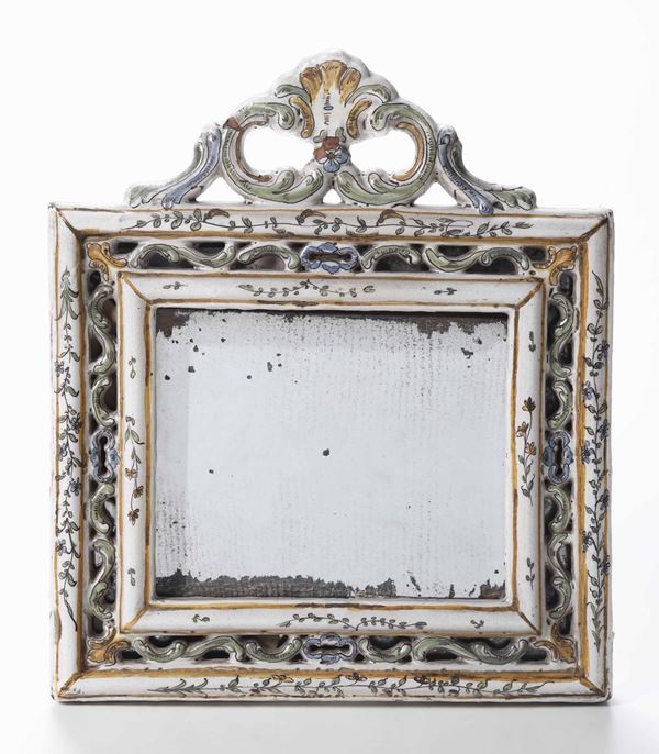 Piccola specchiera Probabilmente Nove, XIX secolo