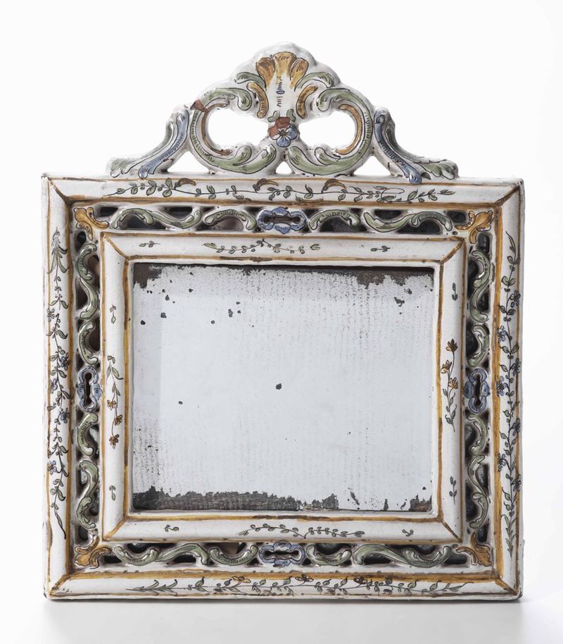 Piccola specchiera Probabilmente Nove, XIX secolo  - Asta Asta a Tempo | Ceramiche - Cambi Casa d'Aste