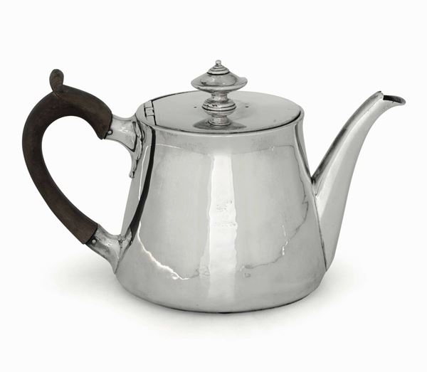 A silver teapot, R. Garrard, London 1841