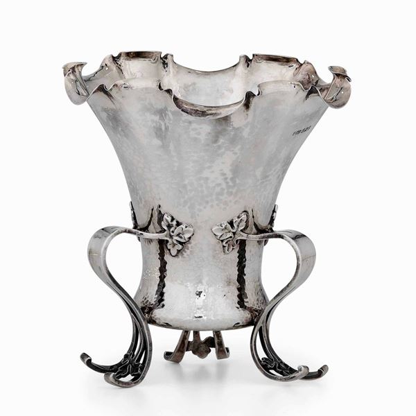 A silver vase, Sheffield, 1906, J. Dickson