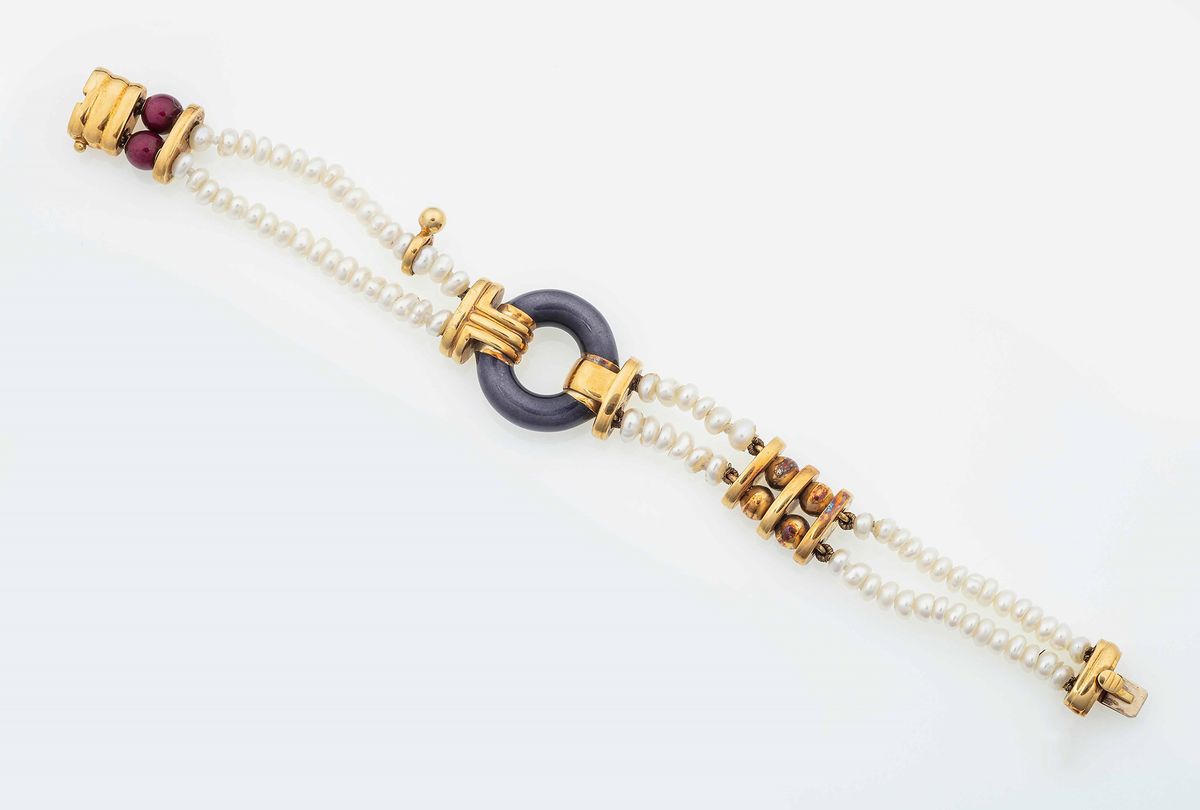 Lotto Composto da Anello e Bracciale con Perle ed Ematite Firmato Nouvelle Bague