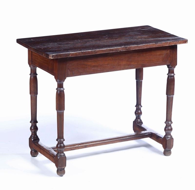 Tavolino in noce, XIX secolo  - Auction Antiques - Time Auction - Cambi Casa d'Aste