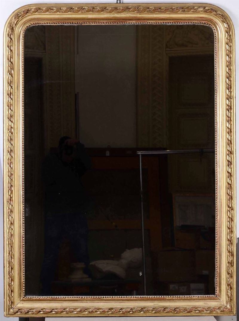 Specchiera in legno intagliato e dorato, XIX secolo  - Asta Antiquariato I - Asta a Tempo - Cambi Casa d'Aste