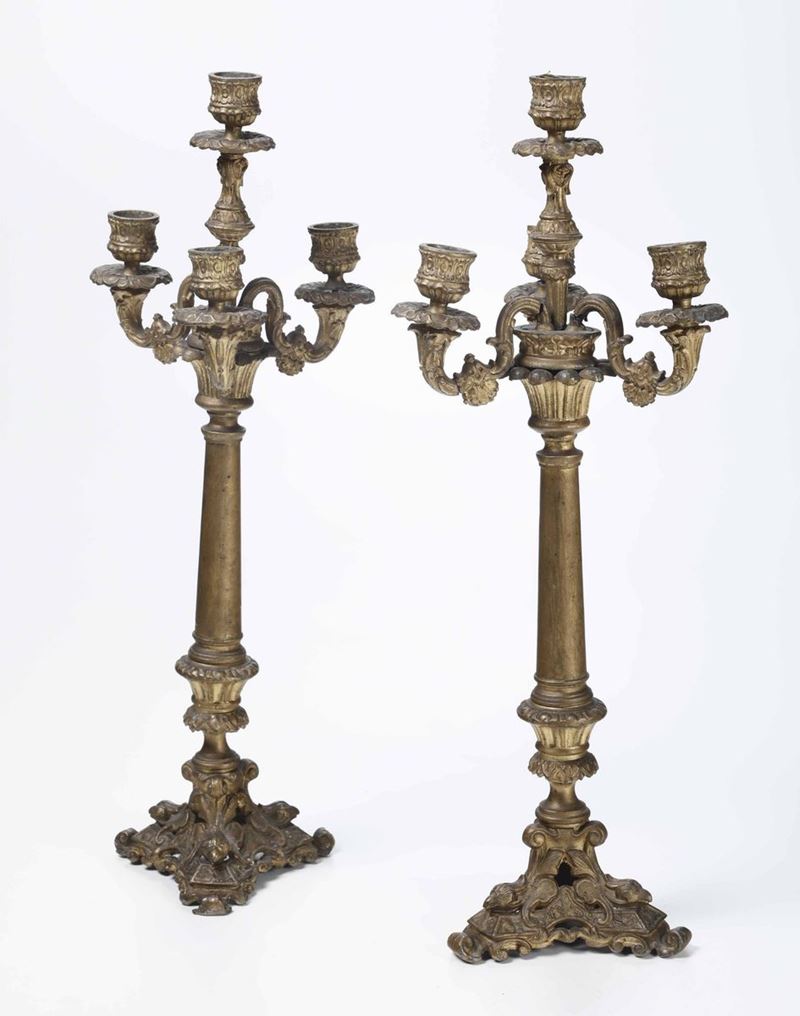 Coppia di candelabri in ottone a quattro luci h 50 cm  - Auction Antiques I - Timed Auction - Cambi Casa d'Aste