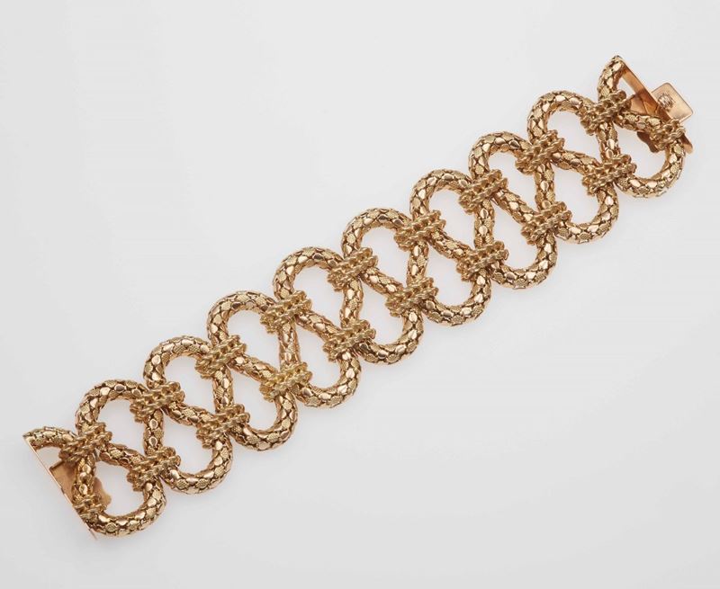 Gold bracelet. Fitted case signed Bulgari  - Auction Fine Jewels - Cambi Casa d'Aste