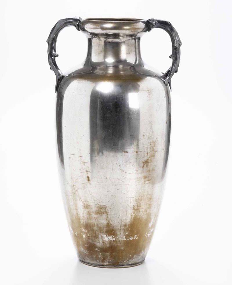 Vaso biansato in metallo argentato  - Auction Antiques I - Timed Auction - Cambi Casa d'Aste