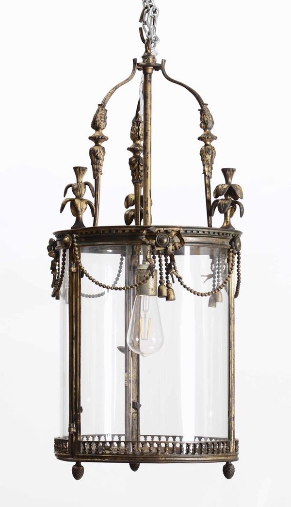Lanterna in metallo dorato, XIX secolo