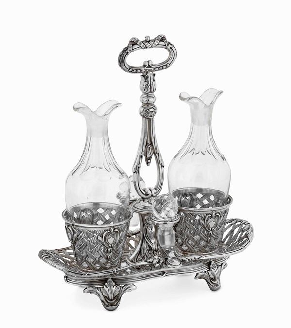 Oliera in argento fuso, traforato e cesellato e vetro molato. Francia XIX-XX secolo. Argentiere Charles Harleux, Parigi