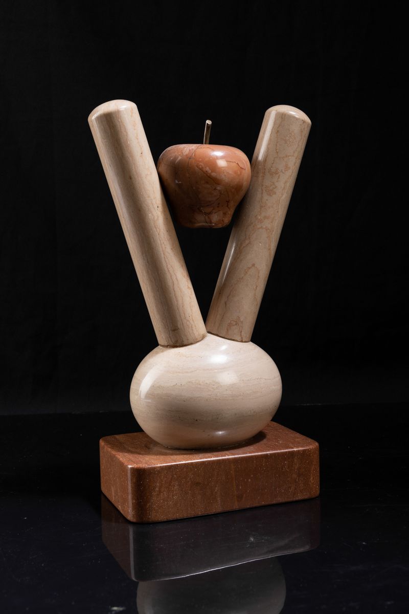 Scultura in Marmo Raffigurante il Peccato Originale