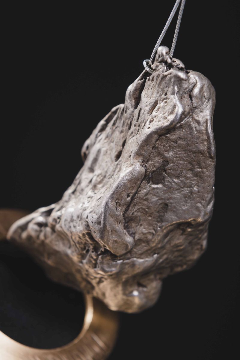 Meteorite in levitazione