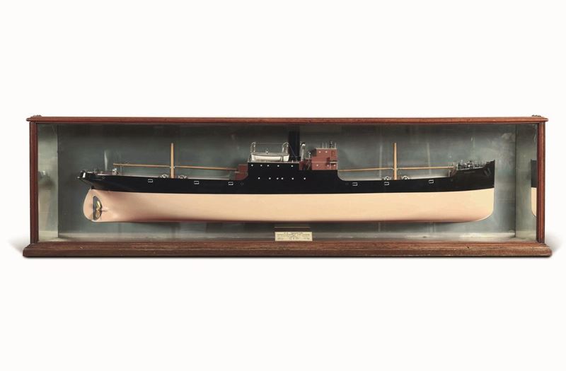 Mezzo modello di cantiere su specchio della SS Paignton. Gran Bretagna 1919 circa  - Asta Arte Marinara e Strumenti Scientifici - Cambi Casa d'Aste