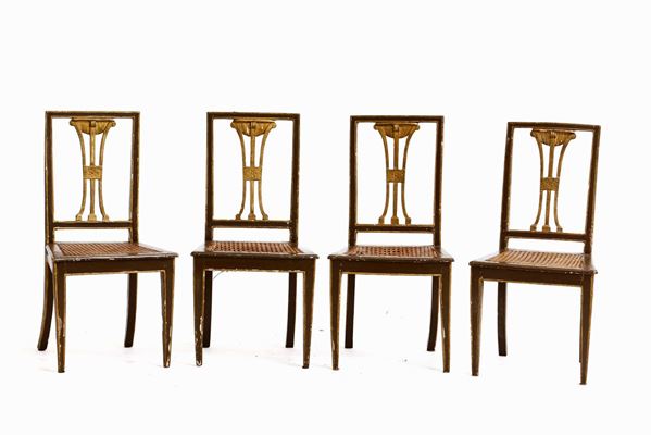 Quattro sedie in legno intagliato, dipinto e dorato, XIX secolo