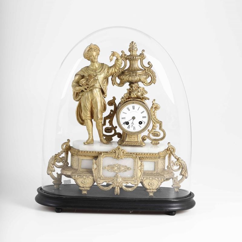 Pendola in bronzo dorato in stile Impero, XX secolo  - Auction Antiques V - Cambi Casa d'Aste